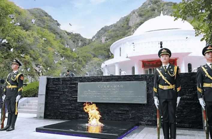 九公山长城纪念林：走进永恒的生态葬之境